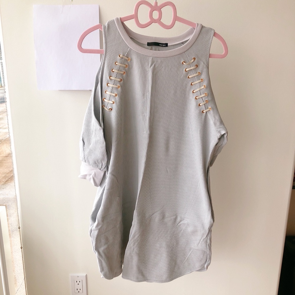 One spo dress